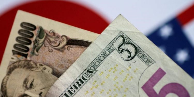 الين يرتفع مقابل الدولار مع انتعاش الطلب على الملاذ الآمن